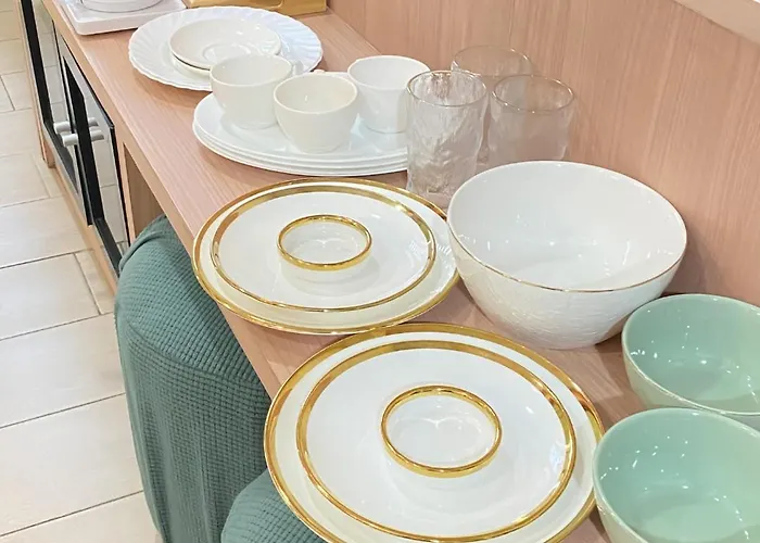 Lovely Unit With Free Wi-fi & Netflix I Across Naia T3 Airport アパート マニラ市